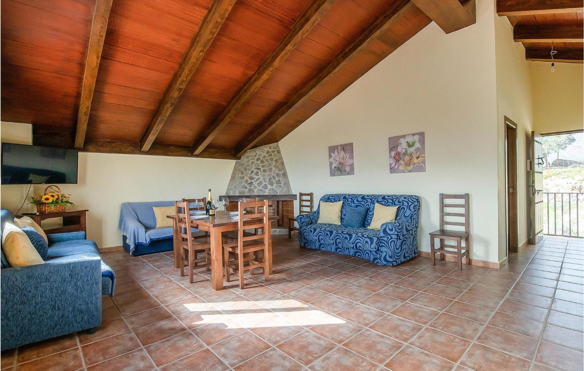 Gorgeous Home In Algodonales With Kitchen Extérieur photo